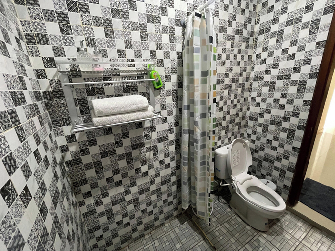 Bathroom 3