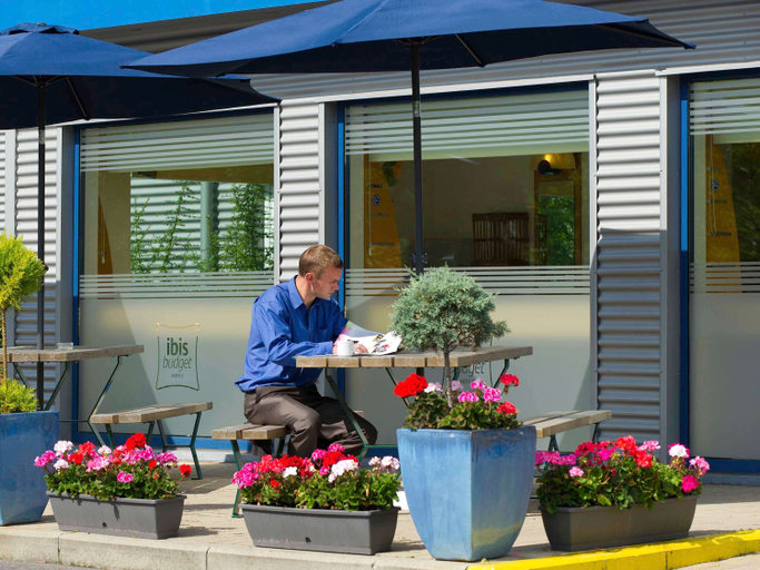 Exterior & Views 2, ibis budget Charleroi Airport, Hainaut