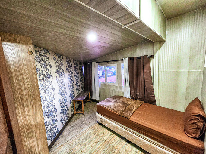 Bedroom 9