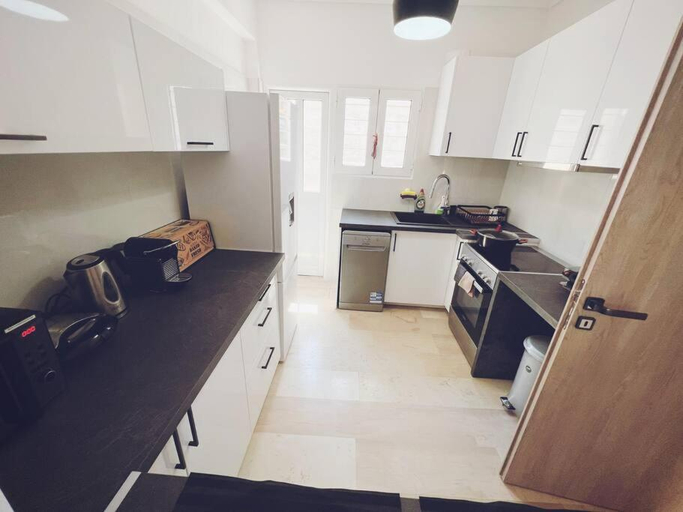 Others 3, Minimal 3BR Apartment in Athens, Attica