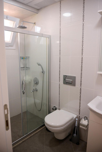 Bathroom 4, Villa Calıs 2, Fethiye