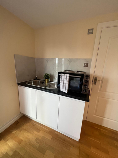 Others 4, Stunning House 15 min from Wembley arena, London