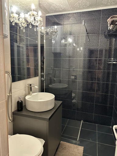 5, Etoile Studio, Brasov