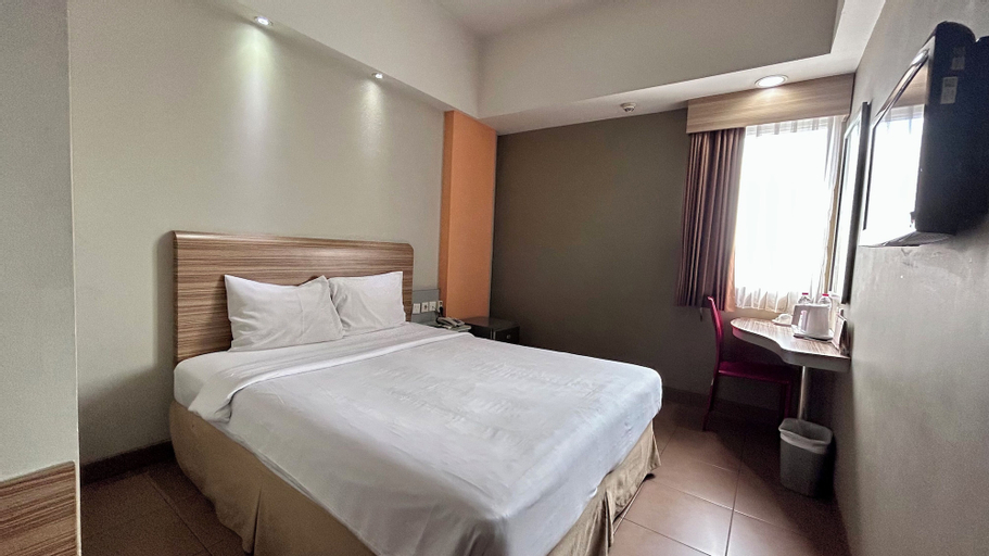 Bedroom 23