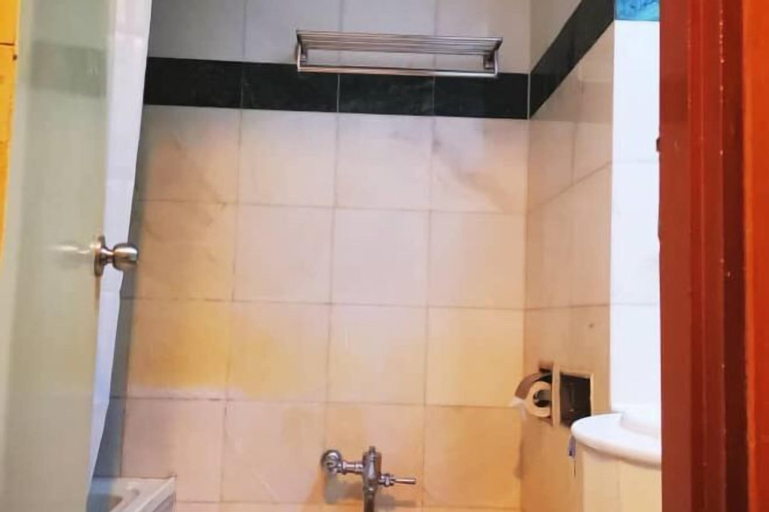 Bathroom 6