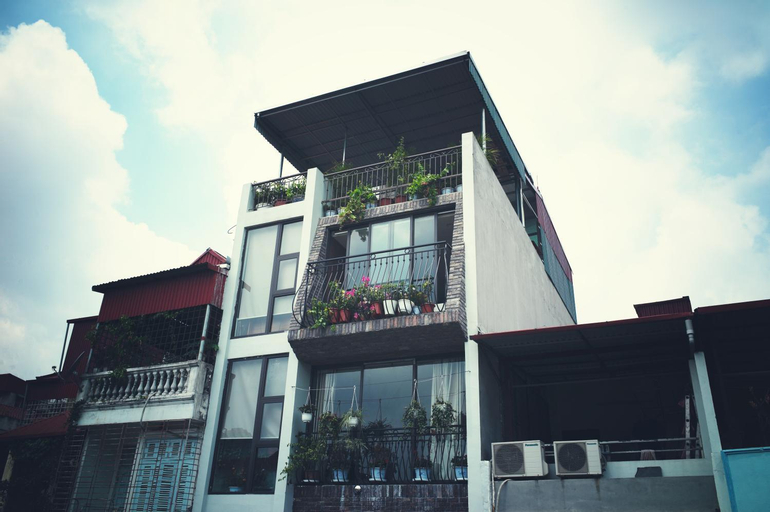 Tofu's House - A place called Home, Đống Đa