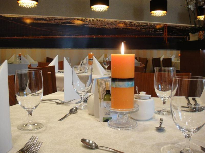 Restaurant 4, Oswald Arena, Strzelce
