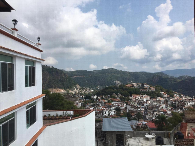Others 5, Casa Vista hermosa de taxco, Tetipac