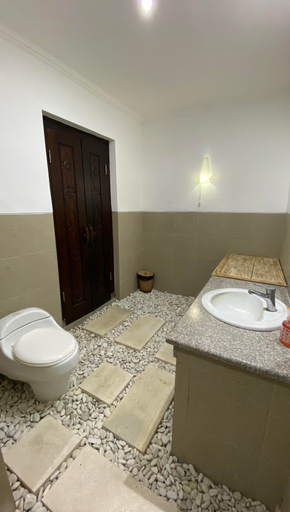 Bathroom 5, The Palms Canggu, Badung