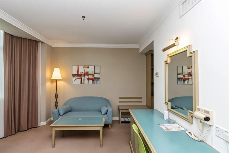 Bedroom 15