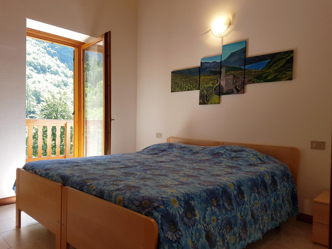 Bedroom, Villa Paradiso Parolari, Trento