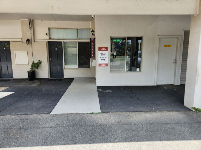Exterior & Views 2, Motel24seven, Wellington - Sale
