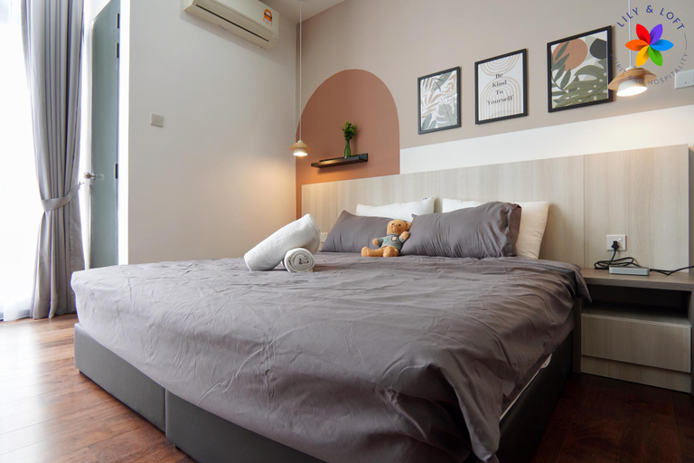 Bedroom 30