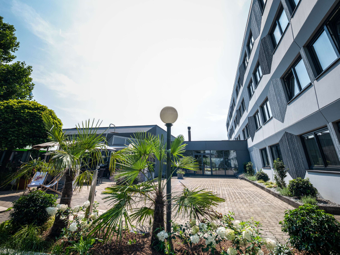 Exterior & Views 2, ibis Styles Linz, Linz