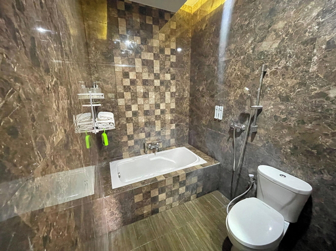 Bathroom 5
