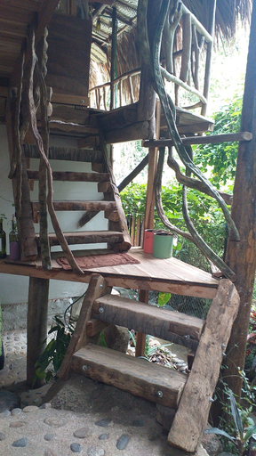 Others 5, Sierra Tayrona, Santa Marta (Dist. Esp.)