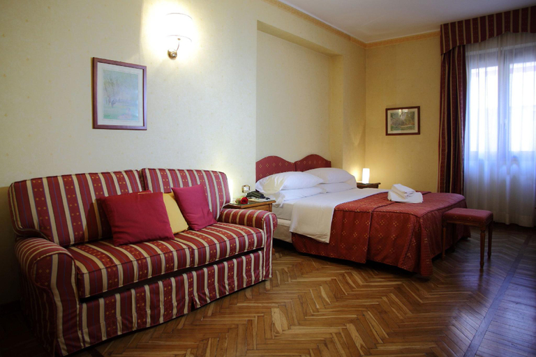 Bedroom 15