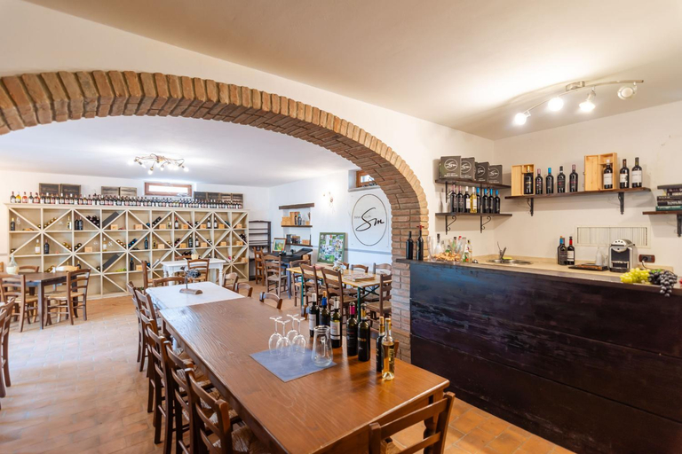 Food & Drinks 5, La Casa Colonica wine and oil, Perugia