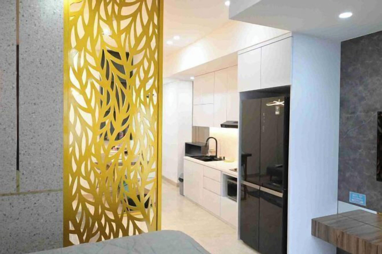 Dining Room 2