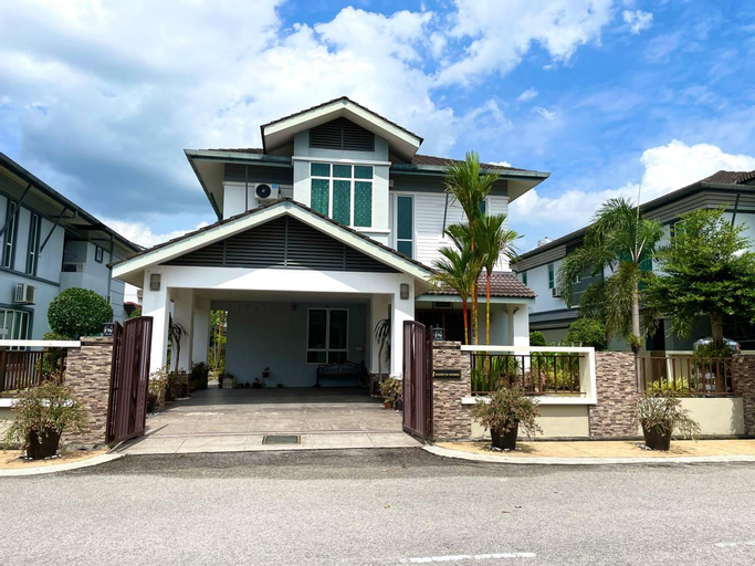 Bungalow In Exclusive Area, Nibong Tebal, Seberang Perai Selatan