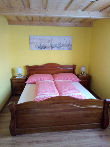 Bedroom 2, Drevenica MAK Oliver, Liptovský Mikuláš