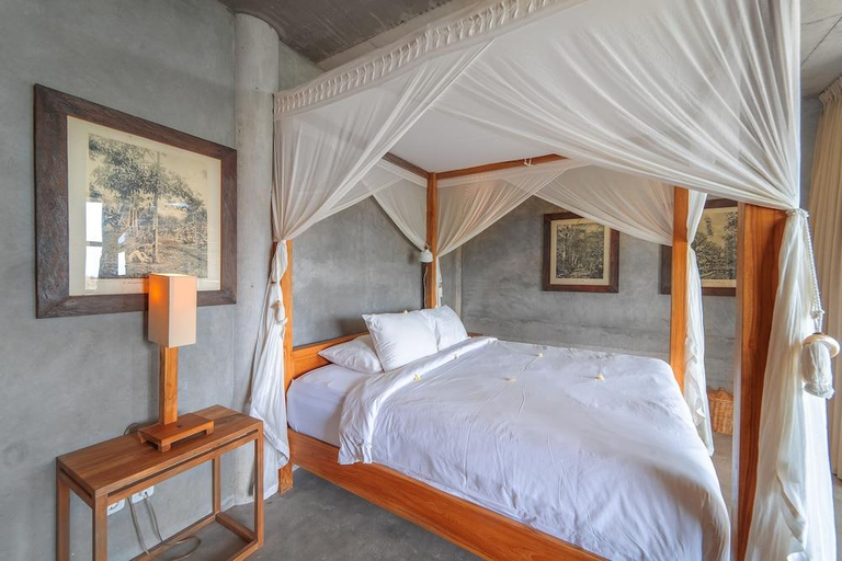 Bedroom 8