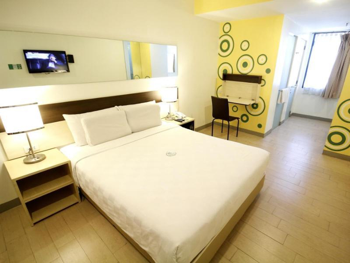 Bedroom 14