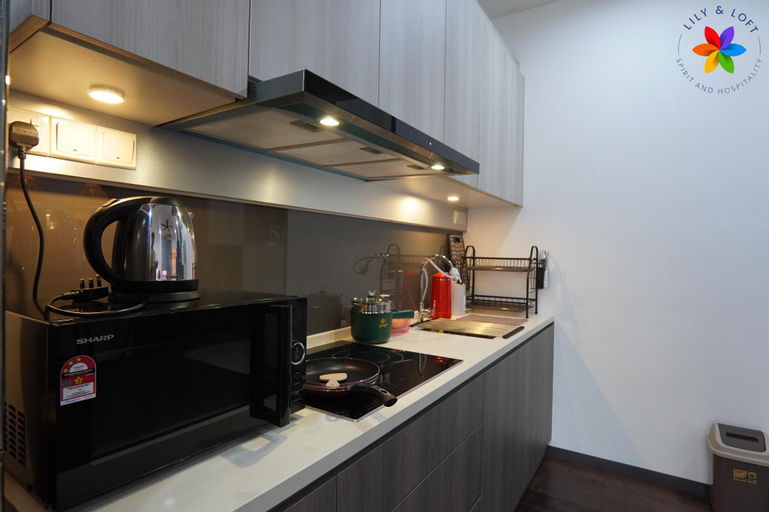 Dining Room 16
