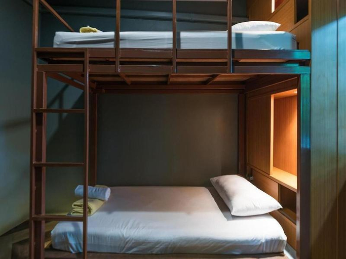 Bedroom 15