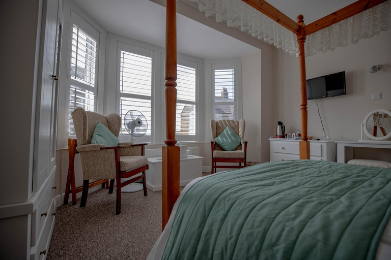 Others 3, Claremont Guesthouse, Cambridgeshire