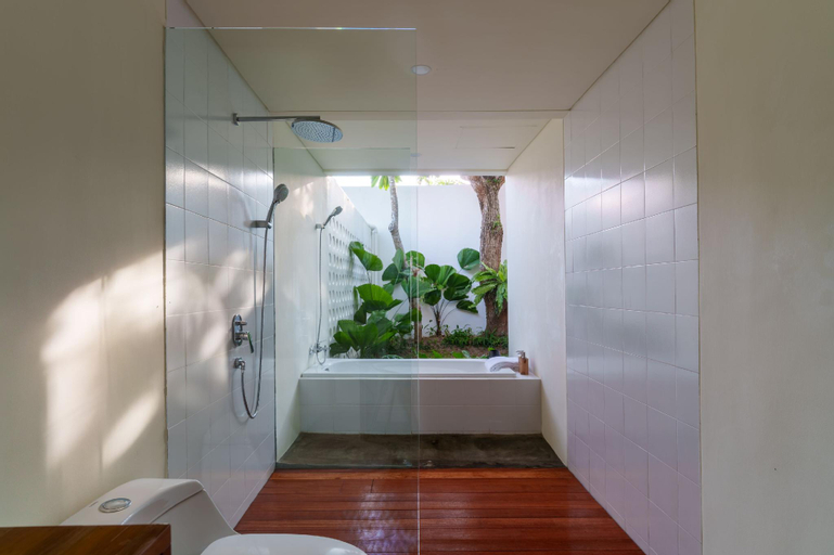 Bathroom 3