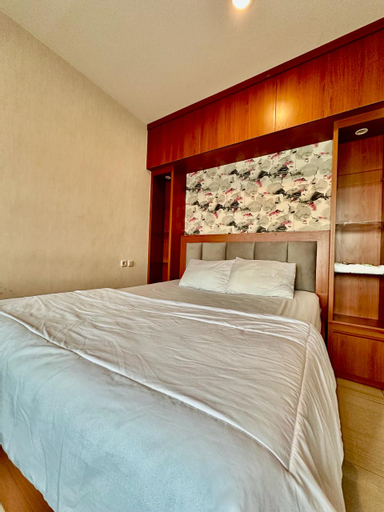 2 Bedroom Apartemen Grand Kamala Lagoon Bekasi by Ownerroom, Bekasi