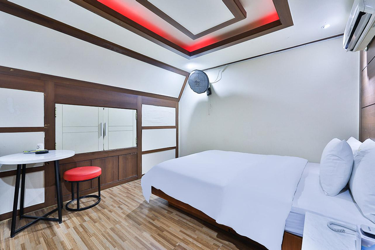 Bedroom 7