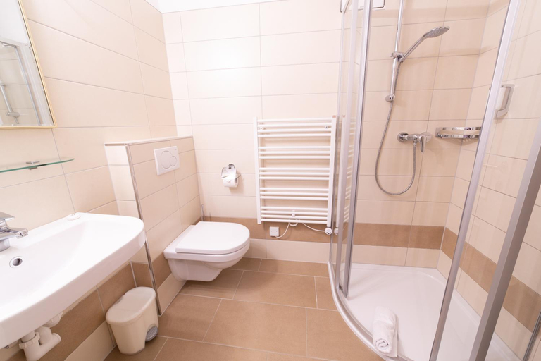 Bathroom 3, Aparthotel Hirschenau, Sankt Johann im Pongau