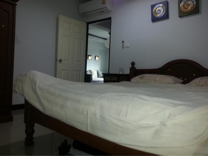 Others 4, The Pride Apartment, Hua Hin