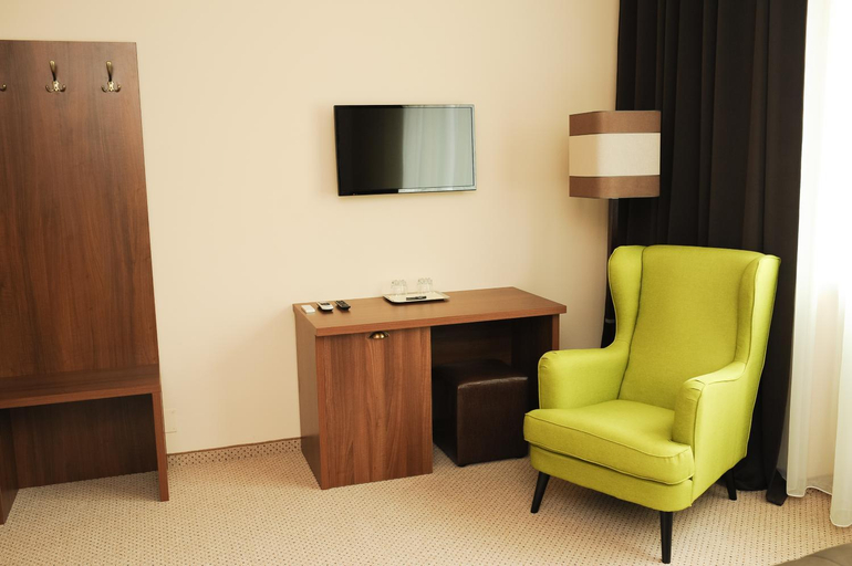 Others 5, Vine Rooms, Oradea