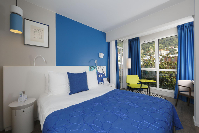 Bedroom 14