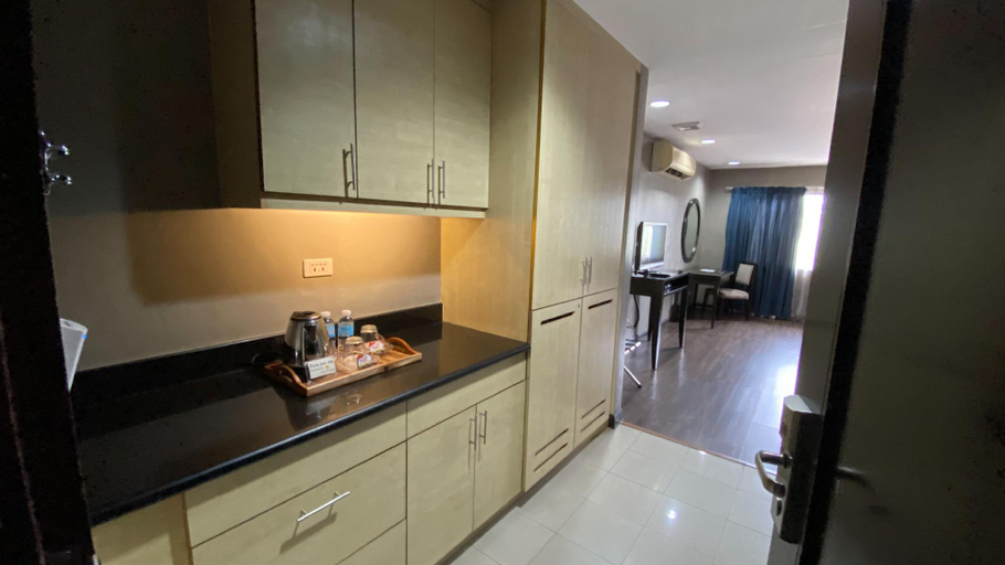 Dining Room 18