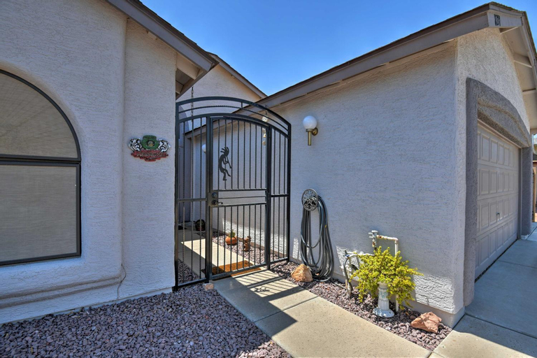 Glendale Home with Pool - Walk to NFL Games!, Maricopa