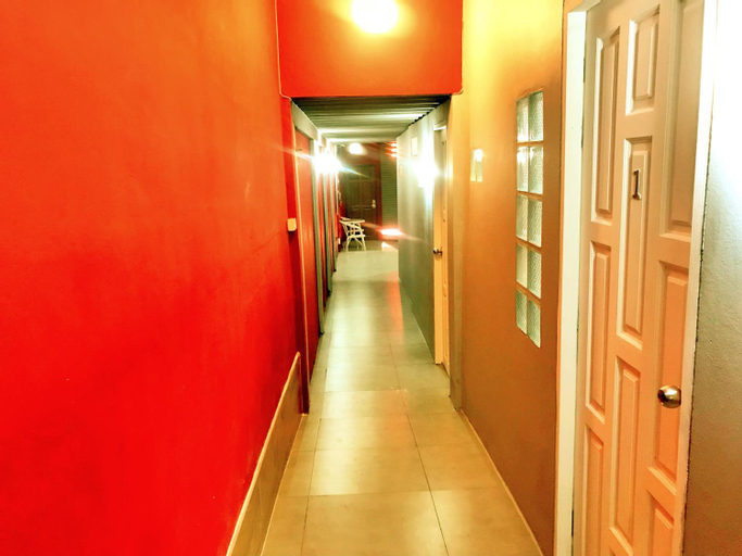 Others 5, Red Samed Party House, Muang Rayong