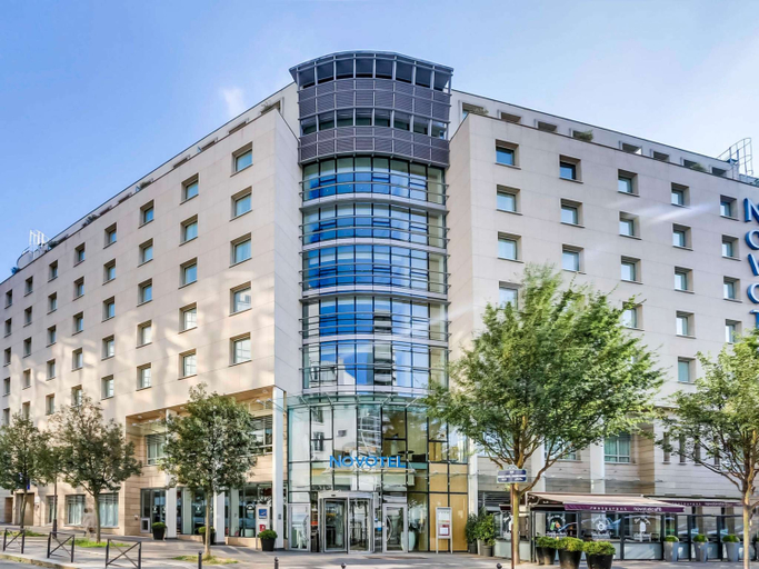 Exterior & Views 2, Novotel Paris Centre Gare Montparnasse, Paris