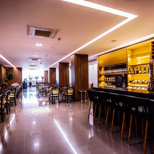 Food & Drinks 4, Fratele Business Hotel, Patos de Minas