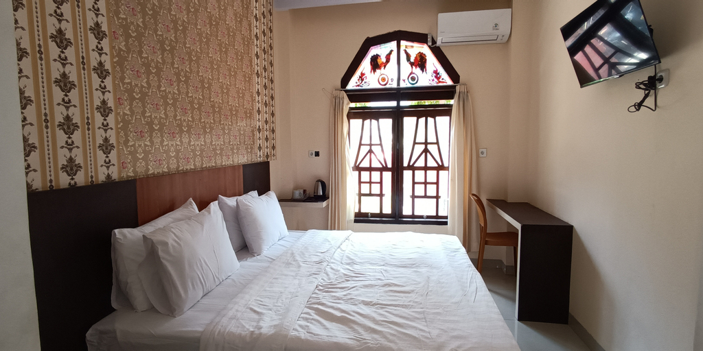 Hotel Lallangan Room Type - DELUXE ROOM
