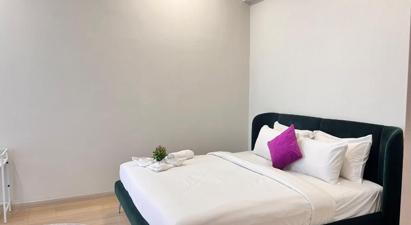Bedroom 14
