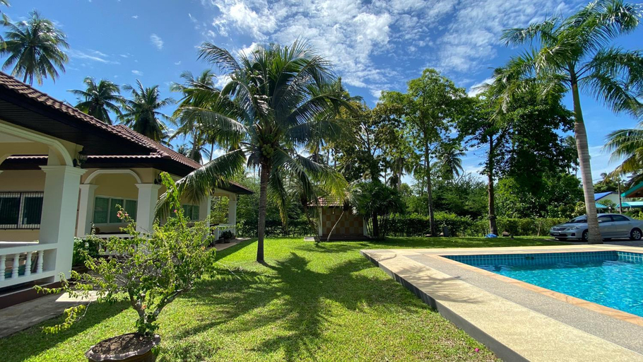 Others 2, Palm Gardens Resort, Bang Saphan, Bang Saphan