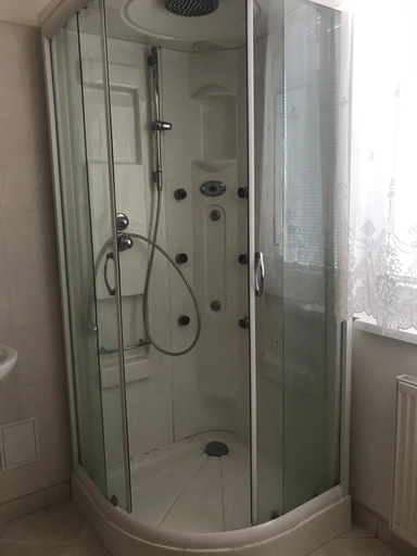 Bathroom 3, PENSION EUROP**, Šala