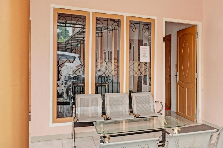 Public Area 2, Hotel O Kusuma Residence Syariah, Palembang