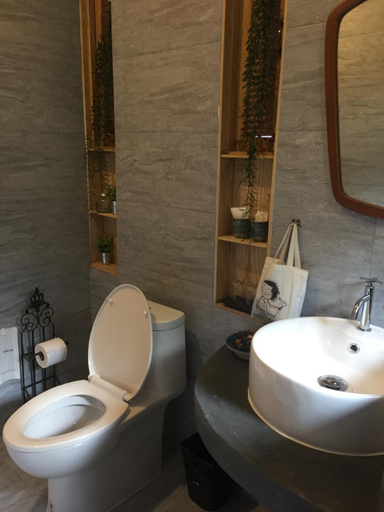 Bathroom 1, P.O.E Posh Homestay, Cha-Am
