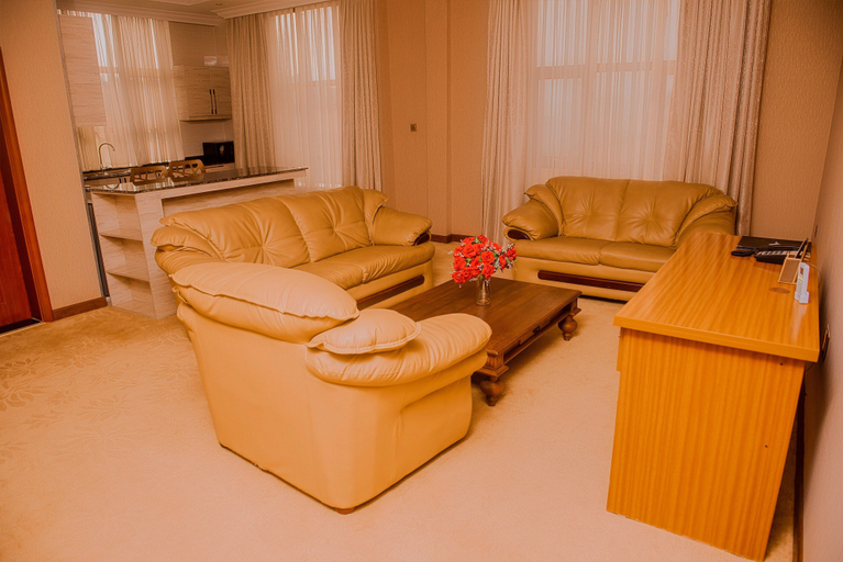 Others 5, Crystal Homes, Kicukiro