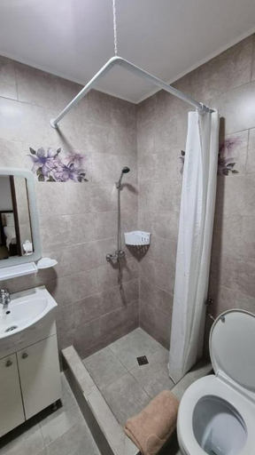 Bathroom 2, Casa Amy, Tuzla